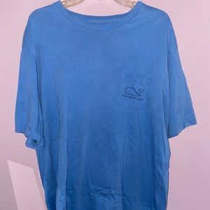 vineyard vines t shirt